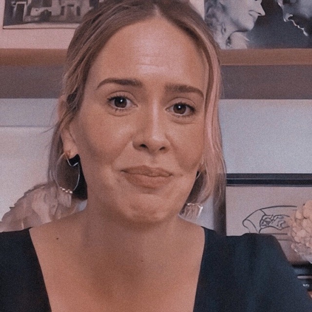 Sarah Paulson in a Conversations At Home interview icons 1/?
Give Credit Or Reblog If You Use