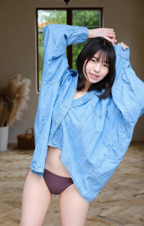 deepbluetomato:    菊地姫奈  