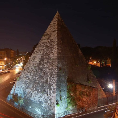 The Pyramid of Cestius . ⚫It is an ancient pyramid located in Rome, Italy. ⚫Due to its incorporation