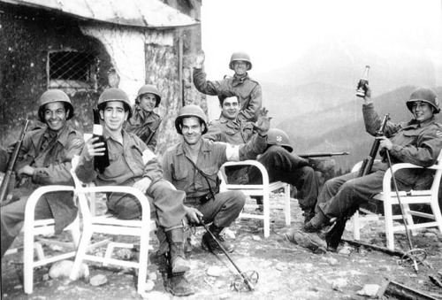 scratchedpictures: American soldiers at the Eagle’s Nest, May 4, 1945.