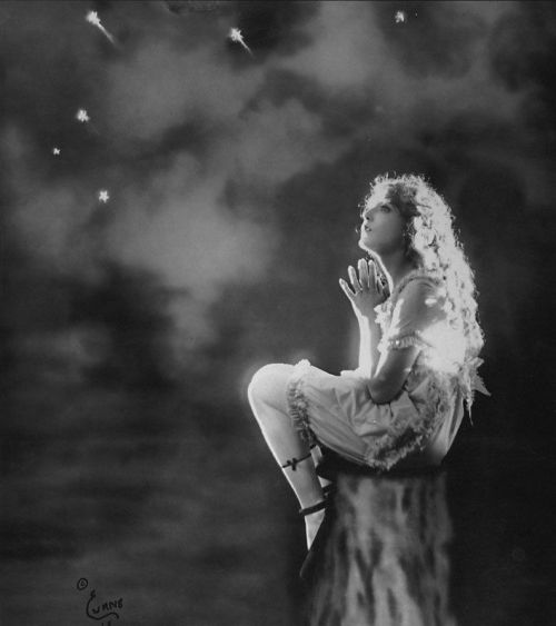 Mary Pickford by Nelson Evans, 1917
