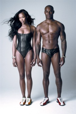 flaminghomer:  naomi and tyson for pirelli