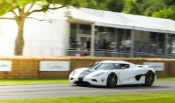 carpr0n:    Starring: Koenigsegg Agera Rby Joshua Latchford   