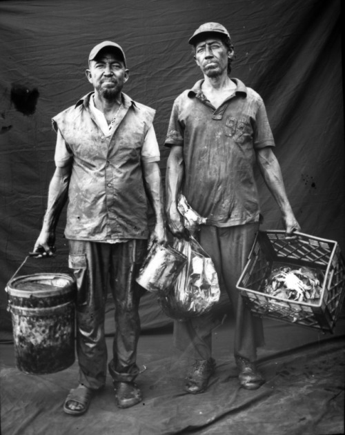 PHOTOS: In monochrome — Venezuelan fishermen among oil ruinsThe landscape of Venezuela’s once 