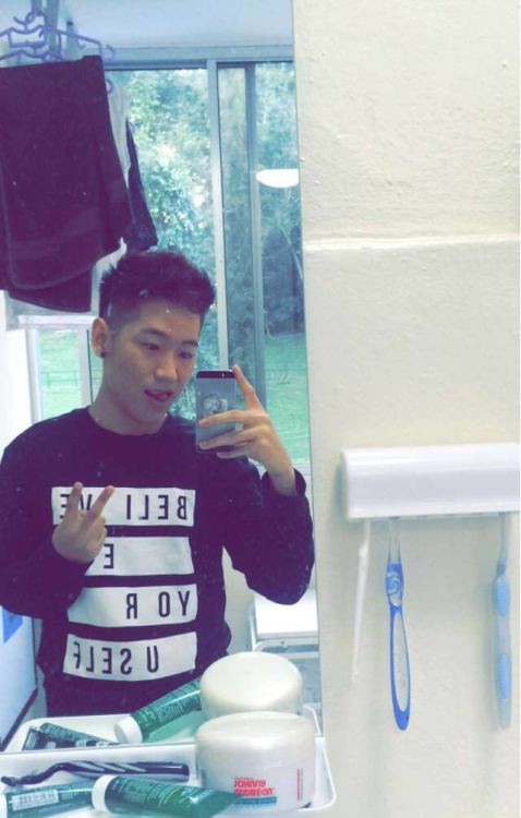 singaporechap: Young Cute Sexy Btm staying in the east Area! Named Yohnthan