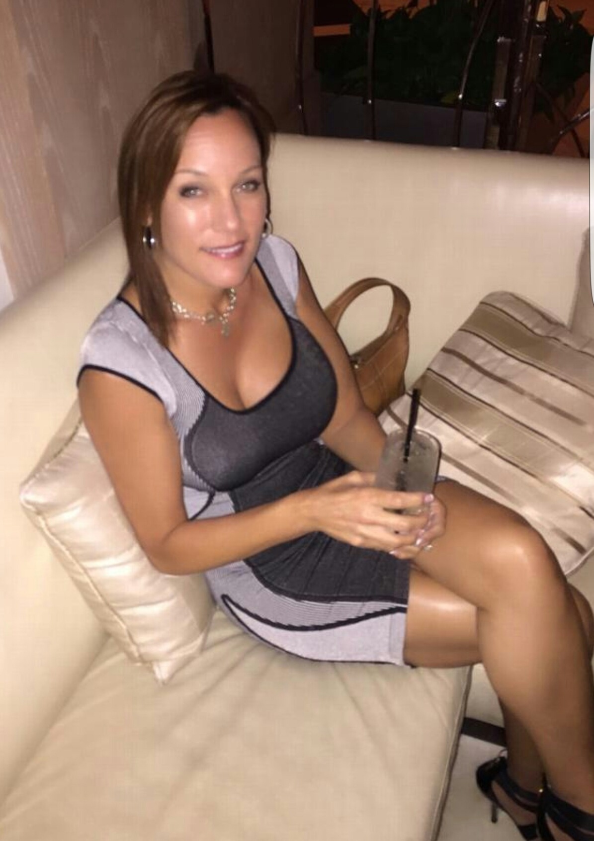 onifc69:  Sexy milf Debbie