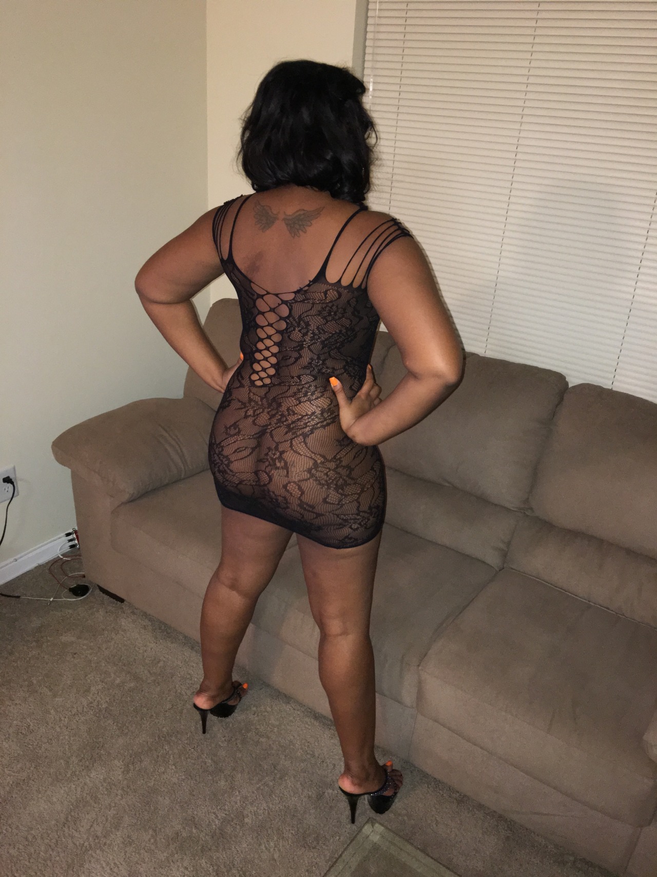 ablackthot:  Slim Thick