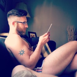 gymger:  homo-genius:  Just another Saturday after chores 😉 sneaky pic from hubby.  Guyzzzzzzzz just look at my sexy bf OMG :D