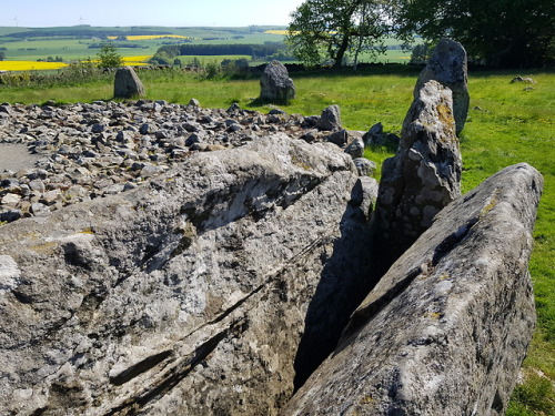 &lsquo;Loanhead of Daviot&rsquo; Recumbent Stone Circle, Aberdeenshire, 27.5.18. This recumb