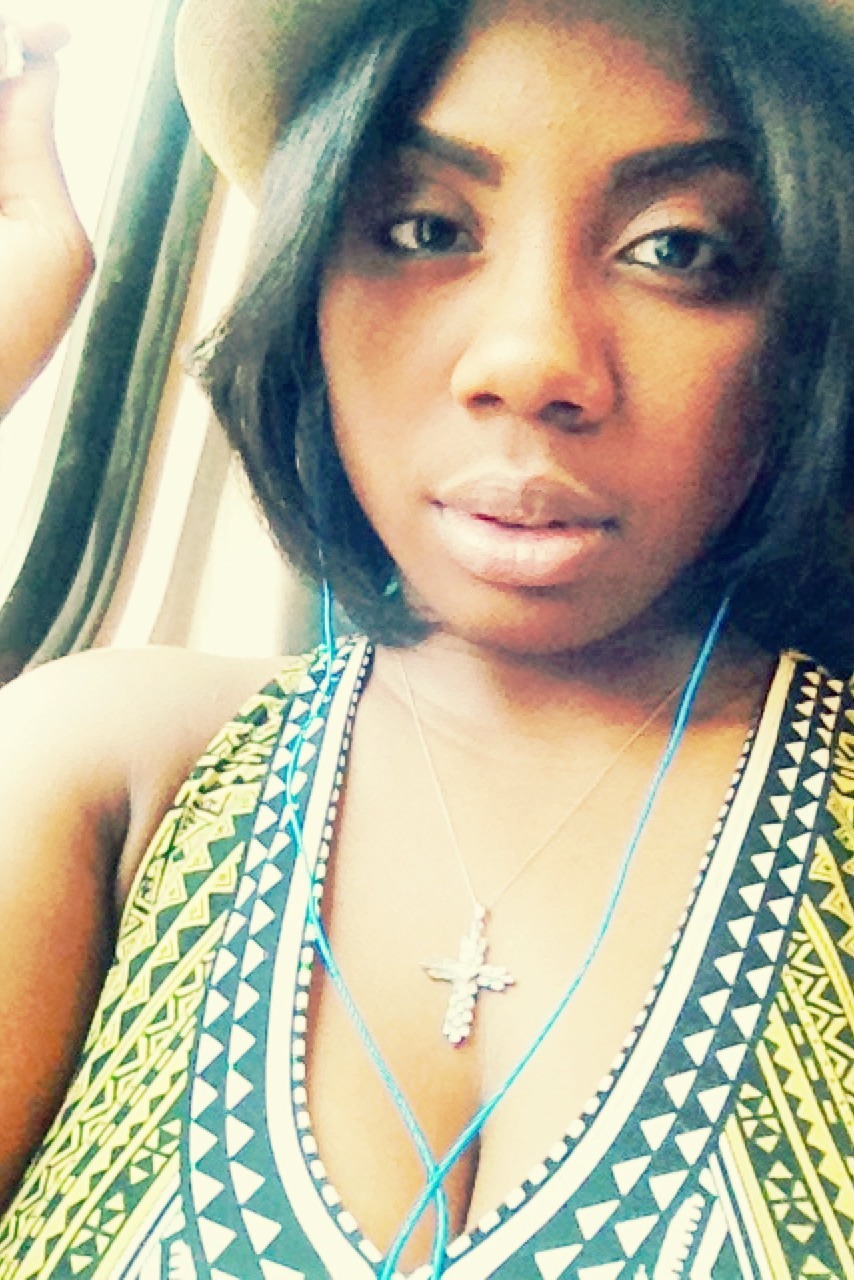 beeyond1:  Glasses or not ?