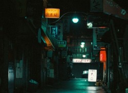 fuckingfreud:Tokyo-Ga, 1985, directed by