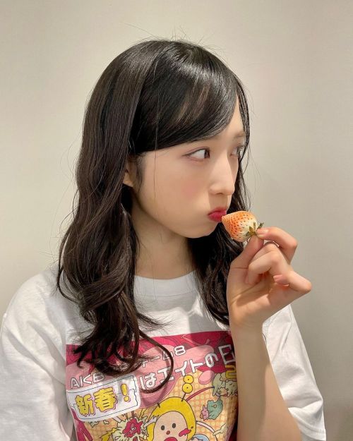 soimort:小栗有以 - Instagram - Thu 13 Jan 2022  差し入れのイチゴ〜🍓🤍Strawberries