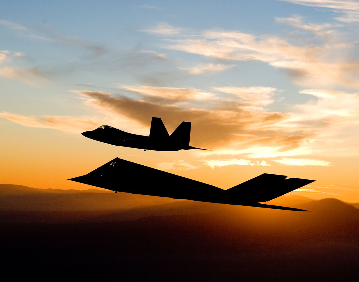 rocketumbl:  F-117 