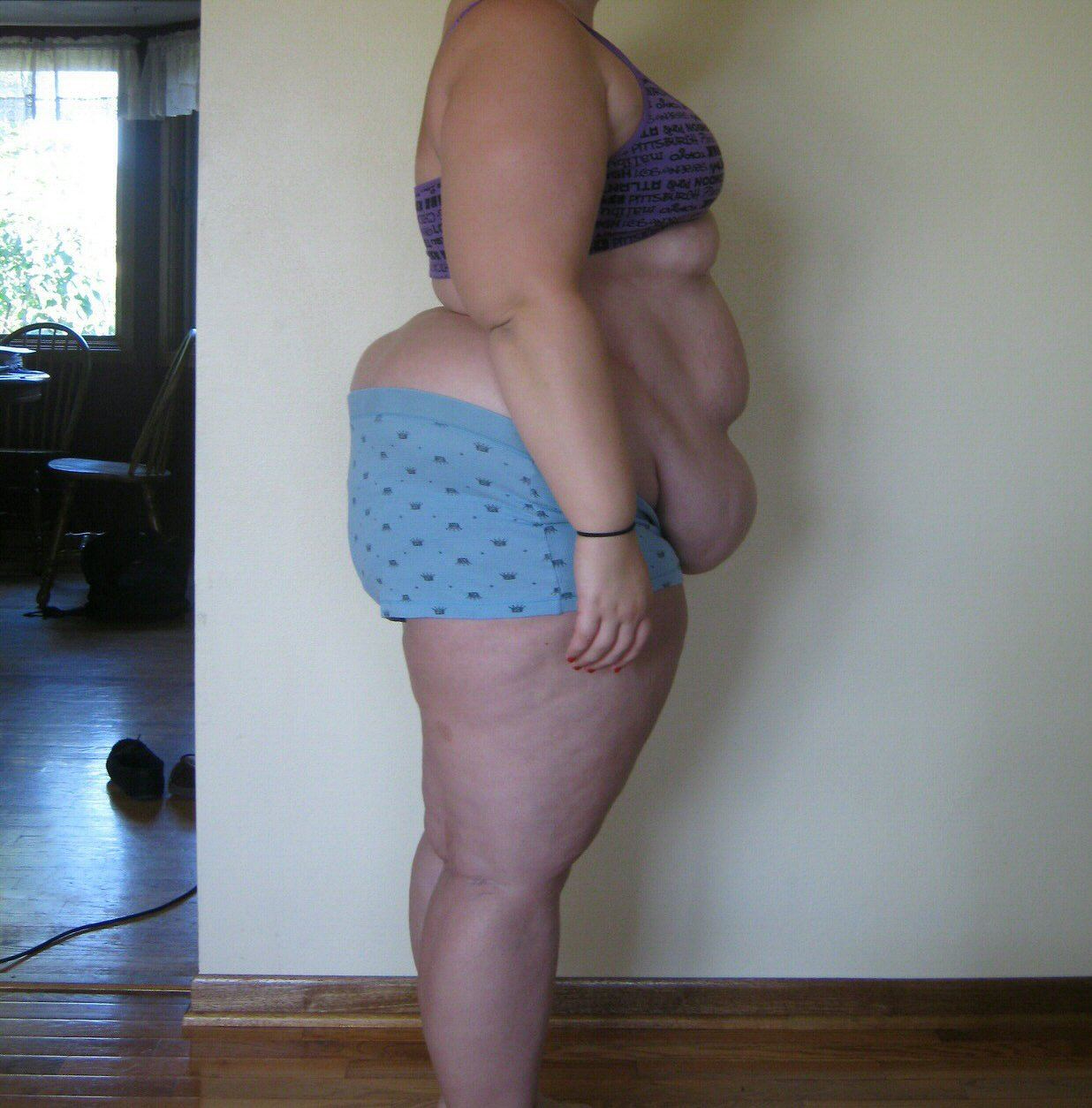 garyplv:  lavamonsterer:  Found pics of an ex on a old SD card. Might as well share.