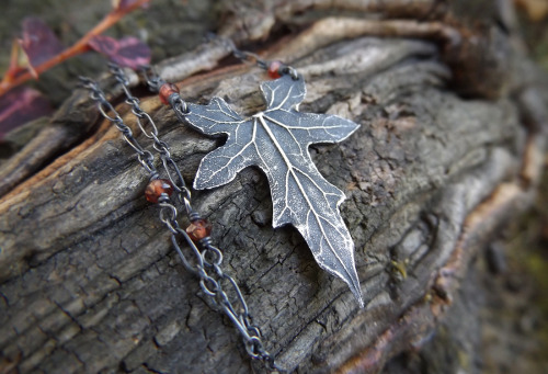 quintessentialarts:Bryonia, Bryony - Elven Leaf with Garnet, Fine Silver Necklace  by Quintessential