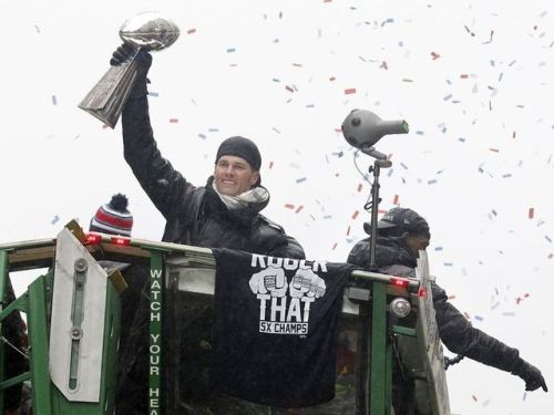 Happy 40th birthday, Tom Brady! 