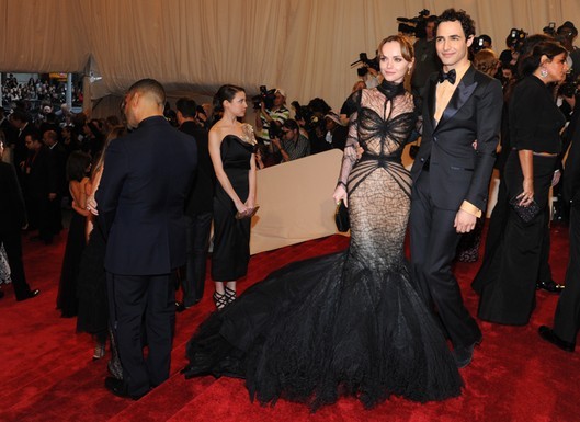 seananmcguire:  thewightknight:  Christina Ricci in a Zac Posen dress at the 2011