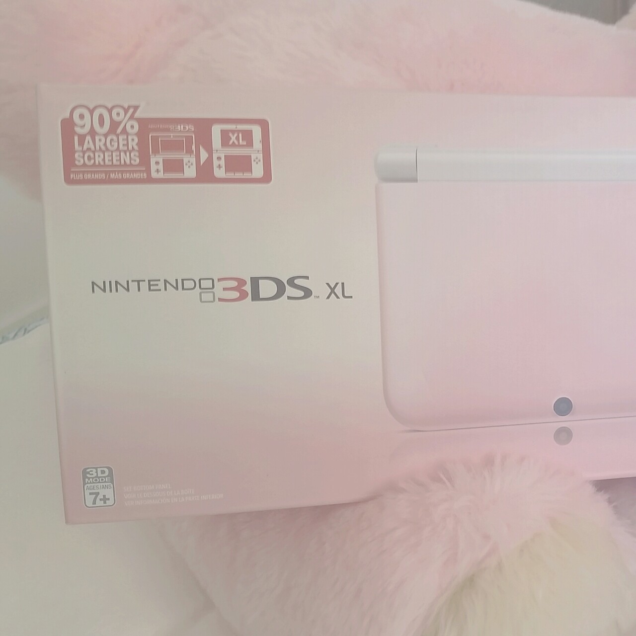 starryblush:  my DS is here!!!! ≧﹏≦