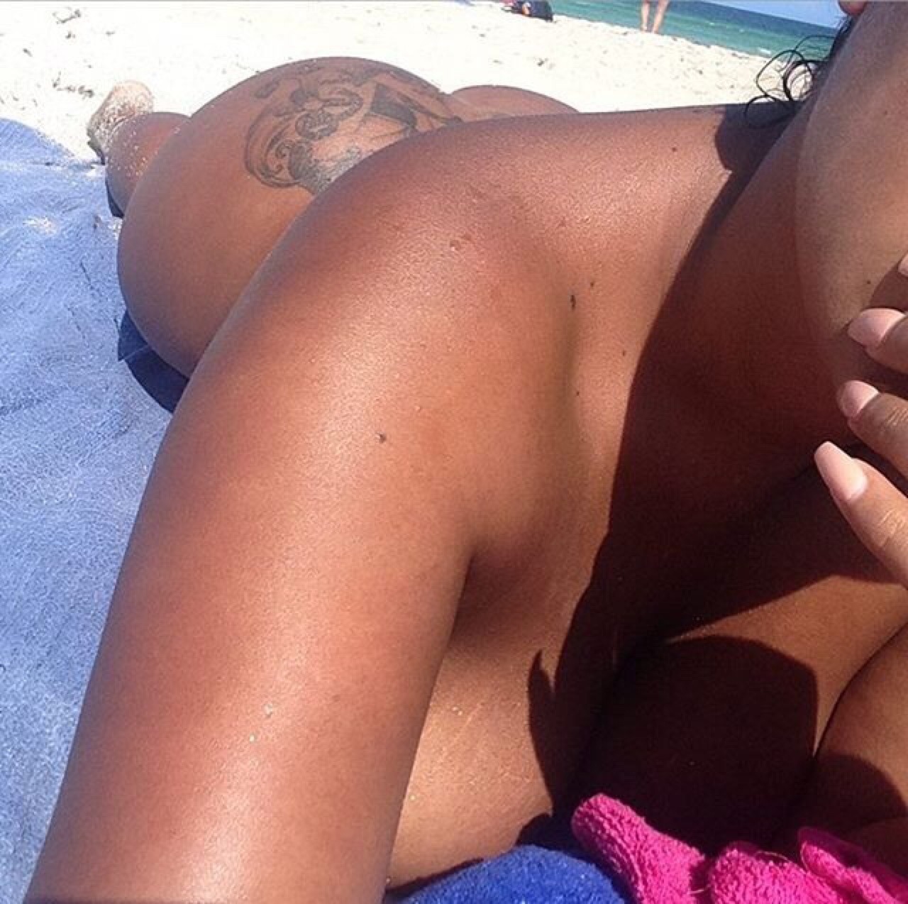 nuffsed69:  Beautiful &amp; Thick Raquel Savage 👏 