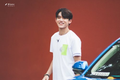 190326 WayV Lucasat Keep Running Recording© blancdo not edit, crop, or remove the watermark