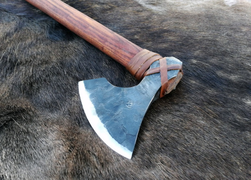 This viking bearded axe is now on sale at my Etsy shop:https://www.etsy.com/listing/573363527/hand-f