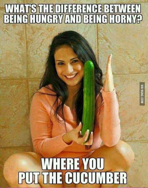 freshouttathegape:  😏  If you fit that anywhere in you…you have issues