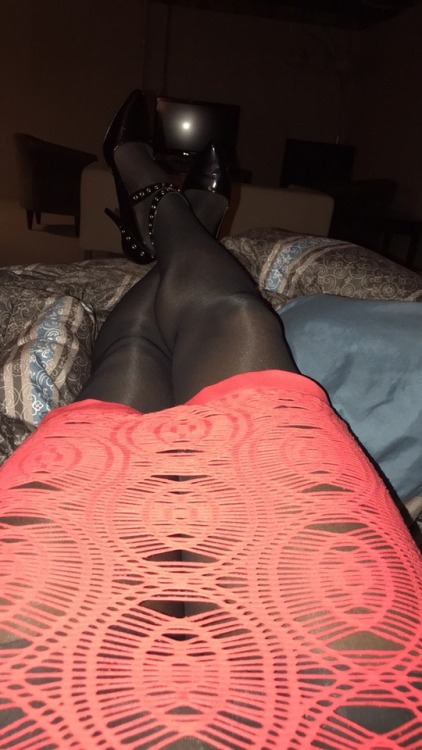 valerinicole: Cum join me!!