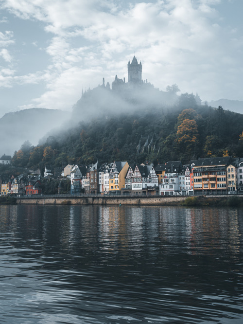 canipel:Cochem |  Make sure you follow &gt; Shot By Canipel &amp; Instagram