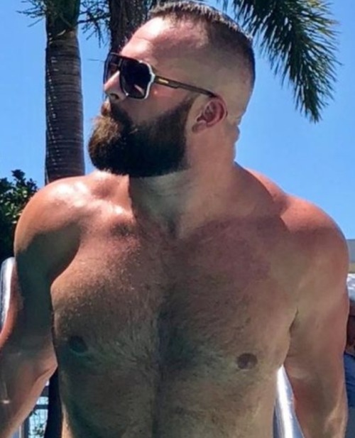 Tattooed, Furry F*ckers and selfies