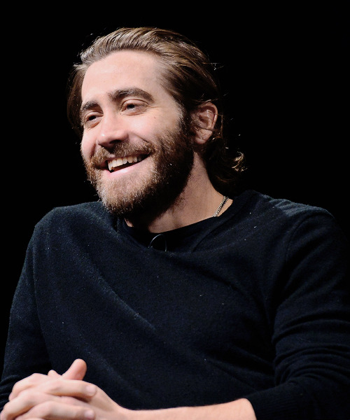 Jake gyllenhaal hairstyle