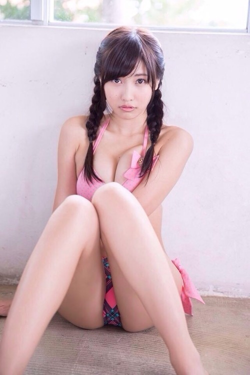 japan-cloud:  It is the best 10 of my favorite. Hinako Sano 