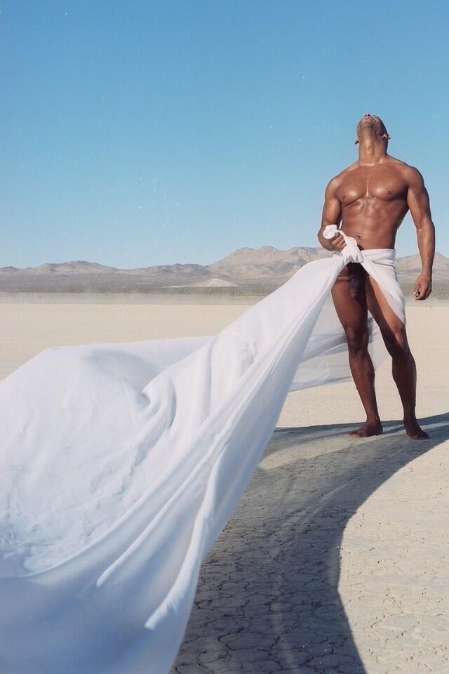 gonakedmagazine:  Download GoNaked Magazine Issue #4 - http://bit.ly/GNMAG_DB_NOV2013