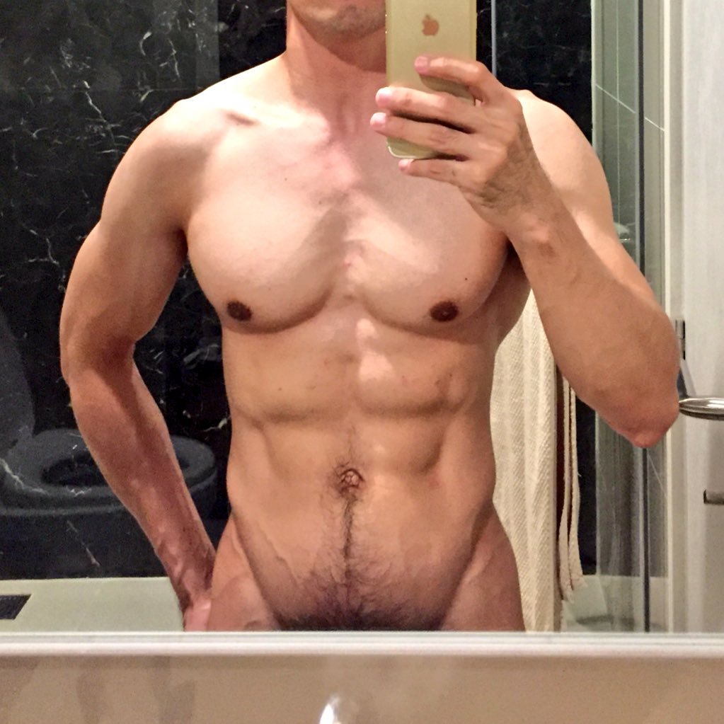 chicosguaposlindos:  asiaticos-hot-guys:  Boy_Lite  Boy_lite
