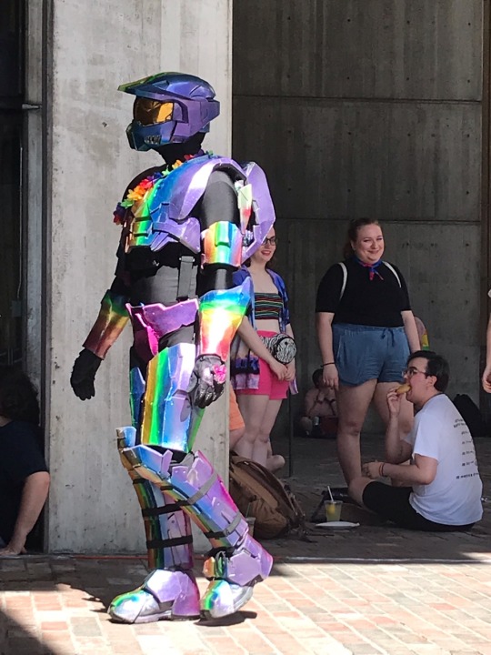 grunclestan: himborc:   in case you were wondering, Master Chief WAS, in fact, at Boston Pride    happy 1 year anniversary to the tumblr post of me eating a dough boy on the ground and staring at gay master chief  