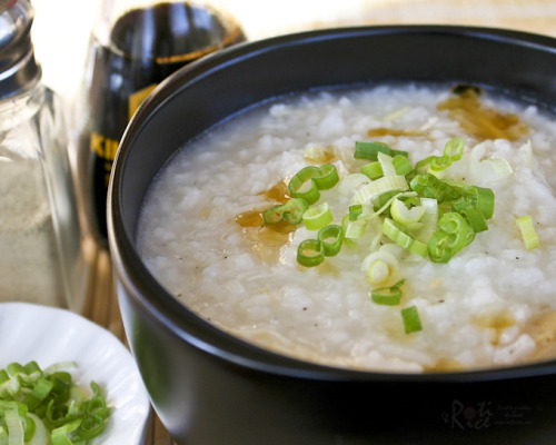 RICE PORRIDGE (Rice Gruel)(From M/FoMT)https://www.rotinrice.com/top-commenter-chinese-comfort-food-