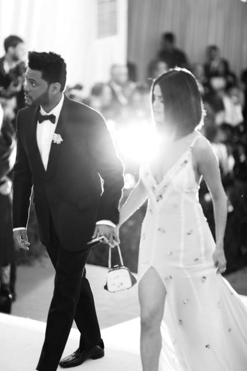 selserenades:Selena Gomez & Abel Tesfaye