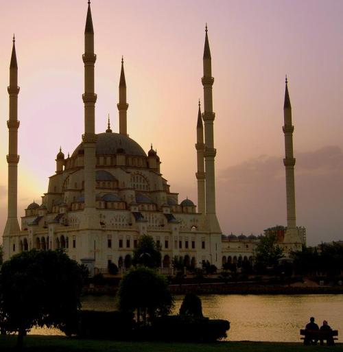 Sabancı Central Mosque in the evening light, Adana, Turkey (by yedirenk).