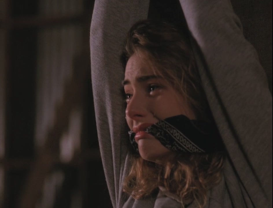 graybandanna:  Madchen Amick tied up and gagged on Twin Peaks.  If you look closely