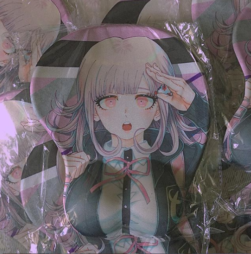 gintoki.bigcartel.com I’m almost sold out on the Chiaki mousepads!! Thank you so much everyone