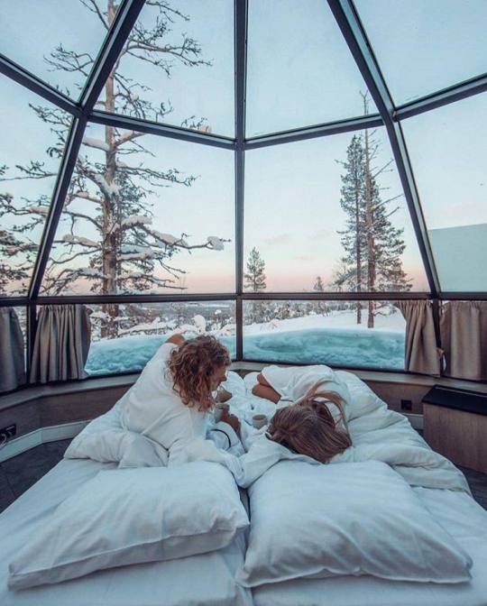 incompletehuman:  trasemc:  Imagine sleep under the skys!! so beautiful  