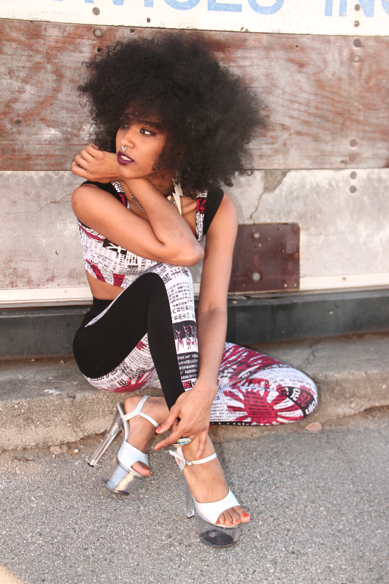 musingsofanawkwardblackgirl:  kalologist:  robynhoodscloset:  One of my FAVE FAVE