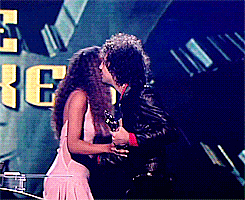 why-wont-you-come-over-here:  livinginmusic: The Strokes win International Newcomer