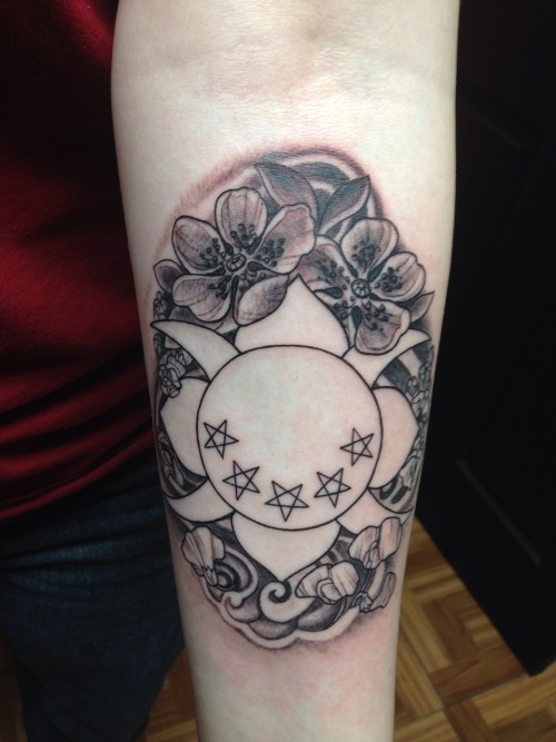 thekoontzy:I got a new tattoo today and I am still vibrating with excitement! I already gotten so ma