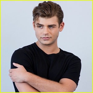 yourjeremiah2911:  Happy birthday Garrett Clayton! (March 19) 