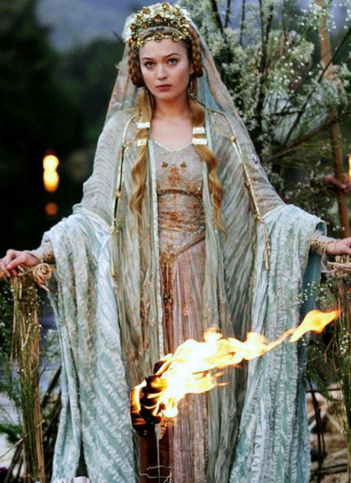 mademoisellelapiquante: Sophia Myles in Tristan + Isolde - 2006