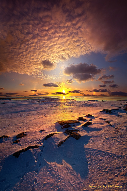 philkoch:“Long Before”Sunrise on the shore of Lake Michigan in Wisconsin.Wisconsin Horiz