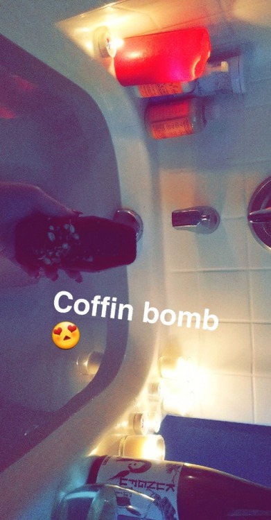 naughtylittlebookworm: Bath time on Snapchat.