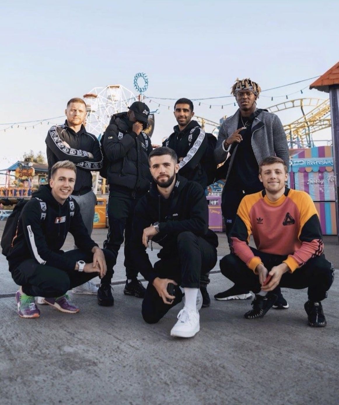 It's shit but I made a Sidemen wallpaper. Feel free to use! : r/Sidemen