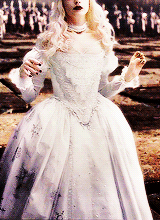 lady-arryn-deactivated20140718:  alice in wonderland + costumesrequested by themightyzack