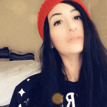 poppycarmine:      IG: poppycarmine  